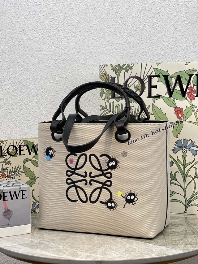 Loewe專櫃爆款千與千尋聯名系列刺繡印花托特包 羅意威小號經典牛皮革Anagram Tote手袋手提肩背女包 10933 lyw1238